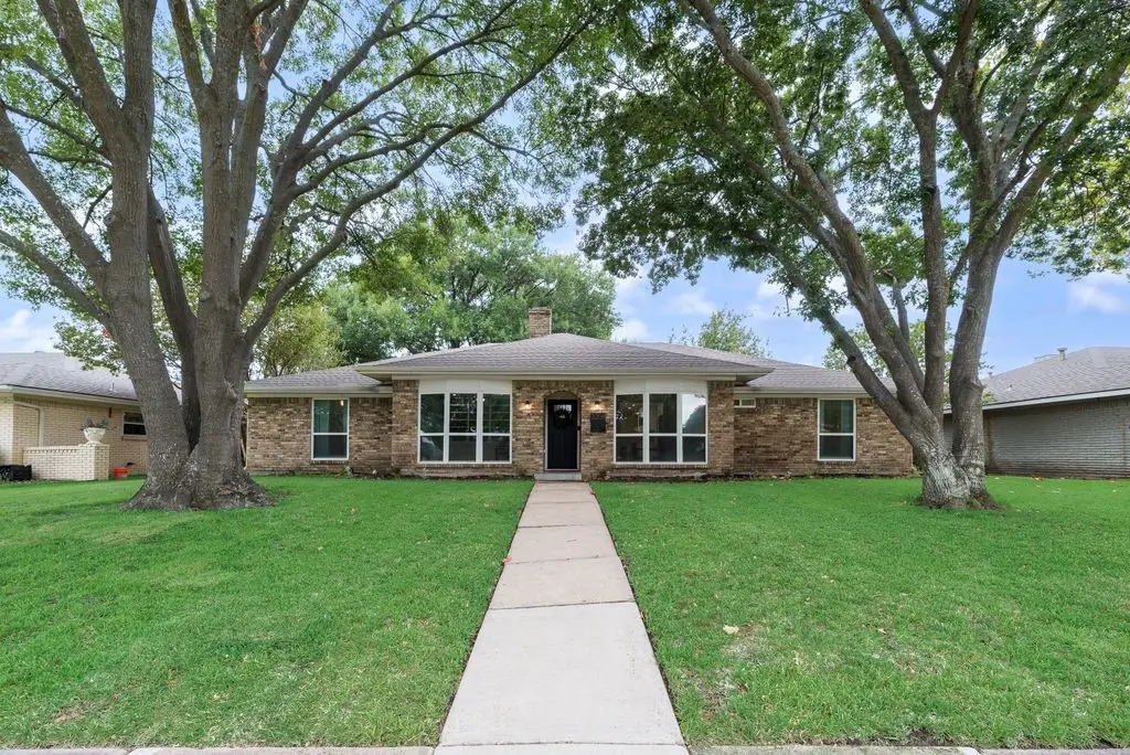 3208 Robin Road, Plano, TX 75075 - #1