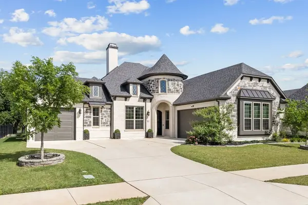 13924 E Riviera Drive, Fort Worth, TX 76028