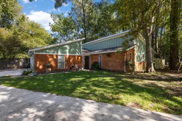300 Synterra, Lindale, TX 75771
