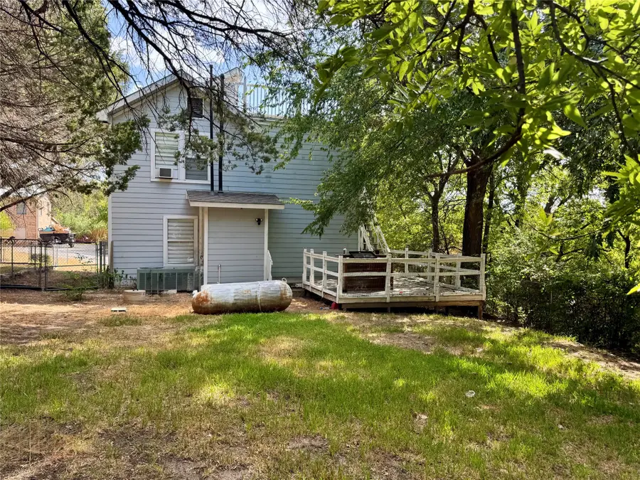 1712 Smokehouse Road, Granbury, TX 76049 - #2