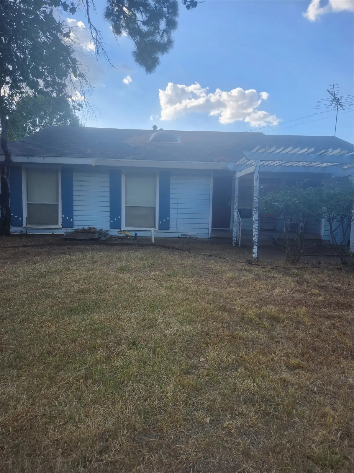 822 Woodrow Street, Arlington, TX 76012 - #1