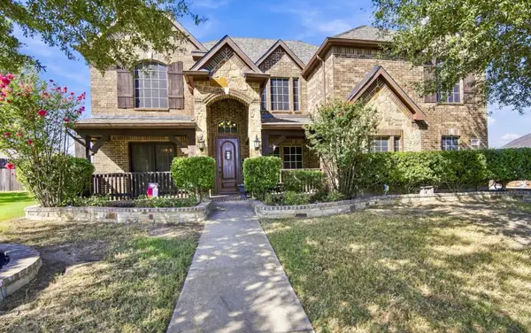 1861 Chuckwagon Drive, Midlothian, TX 76065