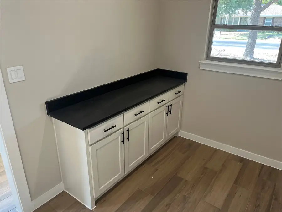493 W Jefferson Street, Van Alstyne, TX 75495 - #3