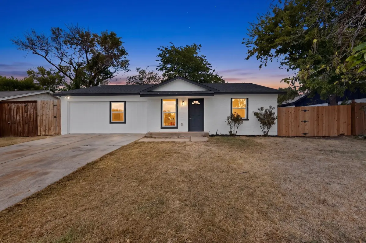 14405 Horseshoe Trail, Balch Springs, TX 75180 - #1