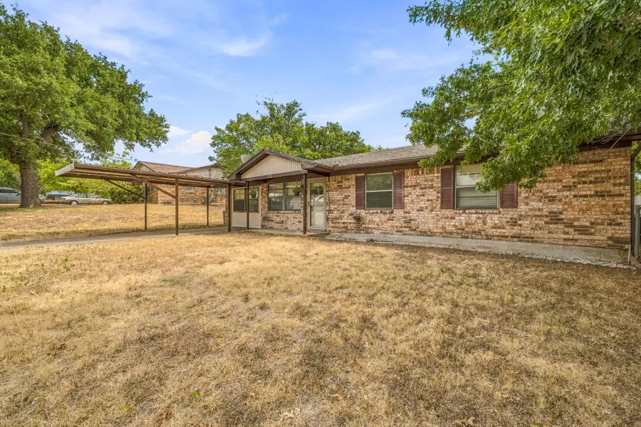 525 Vine Street, Weatherford, TX 76086 - #2