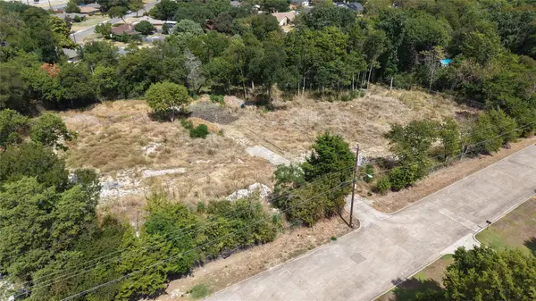 2715 Millbrook Drive, Dallas, TX 75237