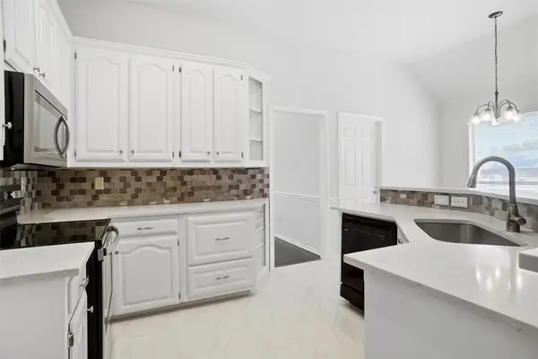 221 Brazil Drive, Hurst, TX 76054
