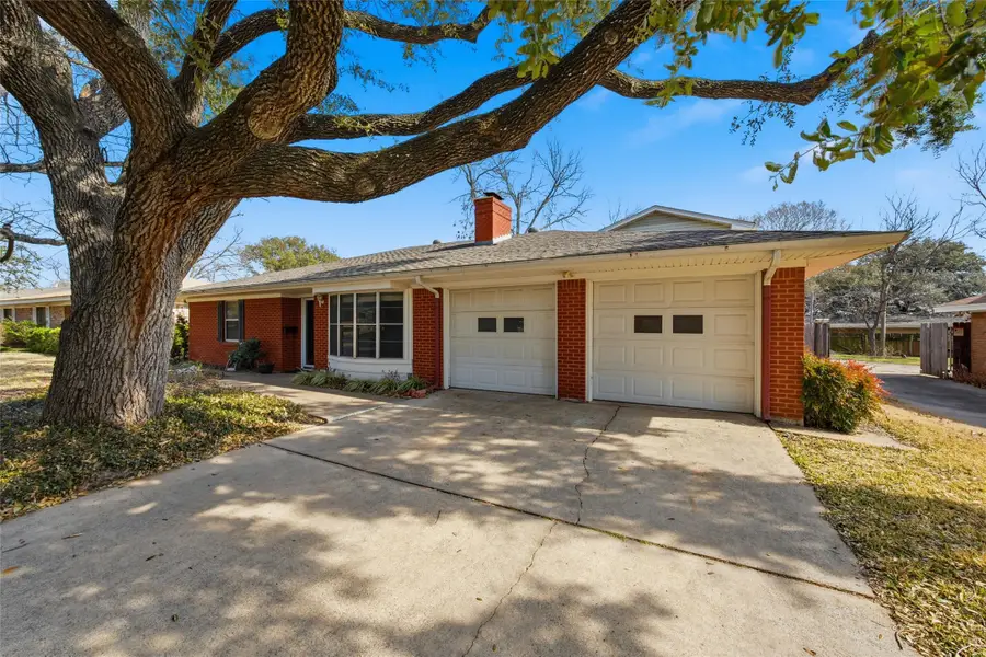 5318 Lake Lindenwood Drive, Waco, TX 76710 - #2