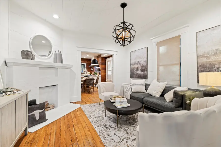 714 Melba Street, Dallas, TX 75208 - #2