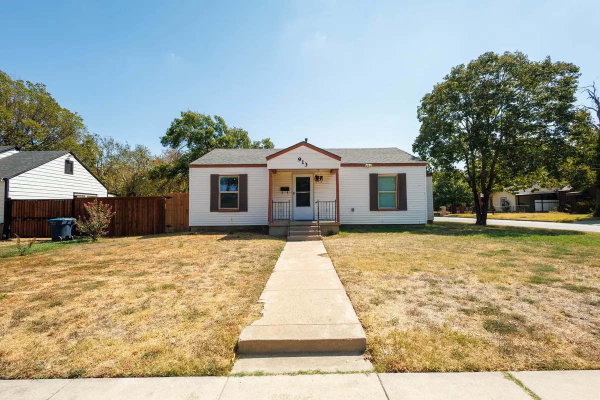913 S Sargent Street, Fort Worth, TX 76103 - #1