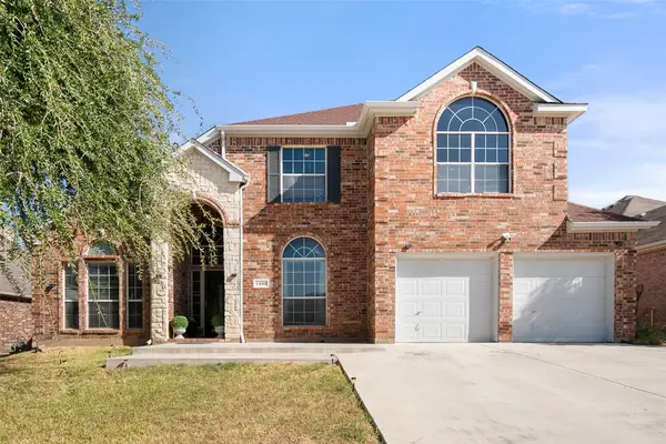 5400 Rolling Meadows Drive, Fort Worth, TX 76123