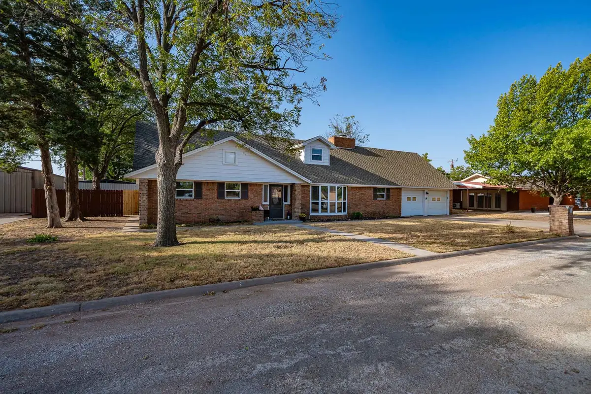 1406 Bartley Street, Stamford, TX 79553 - #1