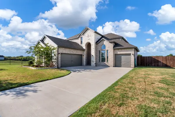 626 Poppie Lane, Midlothian, TX 76065