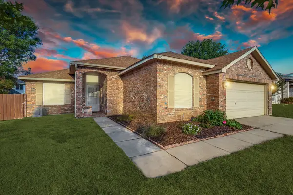 2105 Westview Trail, Denton, TX 76207