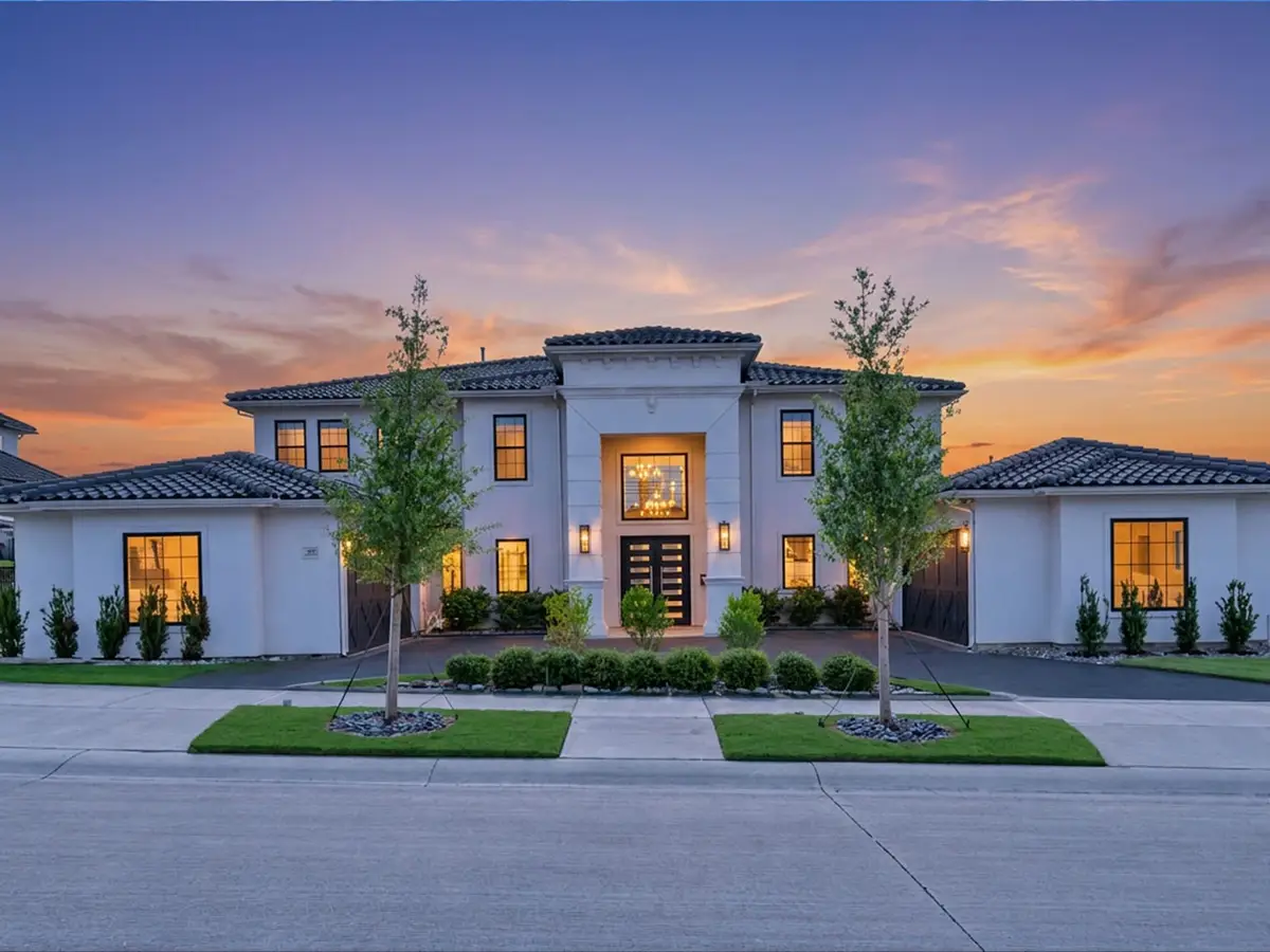 1121 Excalibur Boulevard, Lewisville, TX 75056 - #1