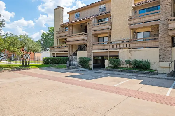 7640 W Greenway Boulevard #8K, Dallas, TX 75209