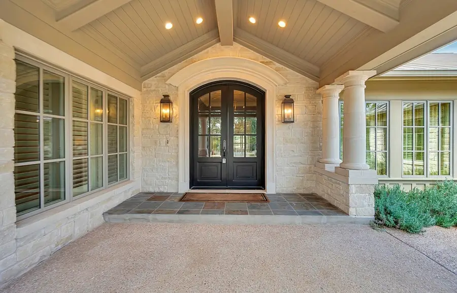 3989 Sunset Cliff Road, Burnet, TX 78611 - #3