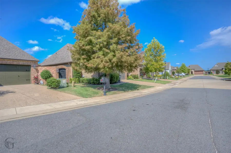 129 Andrew Place, Bossier City, LA 71111 - #2