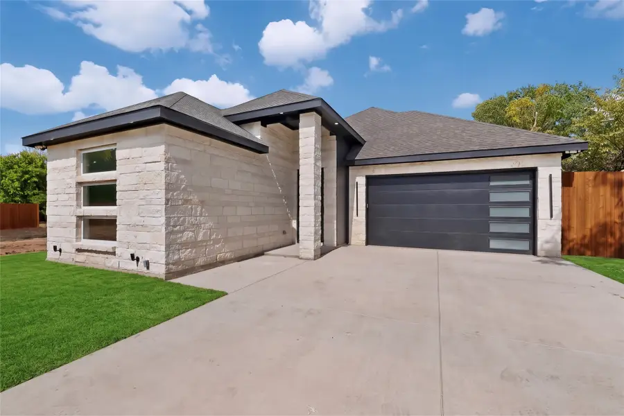 1717 Pear Street, Dallas, TX 75215 - #2