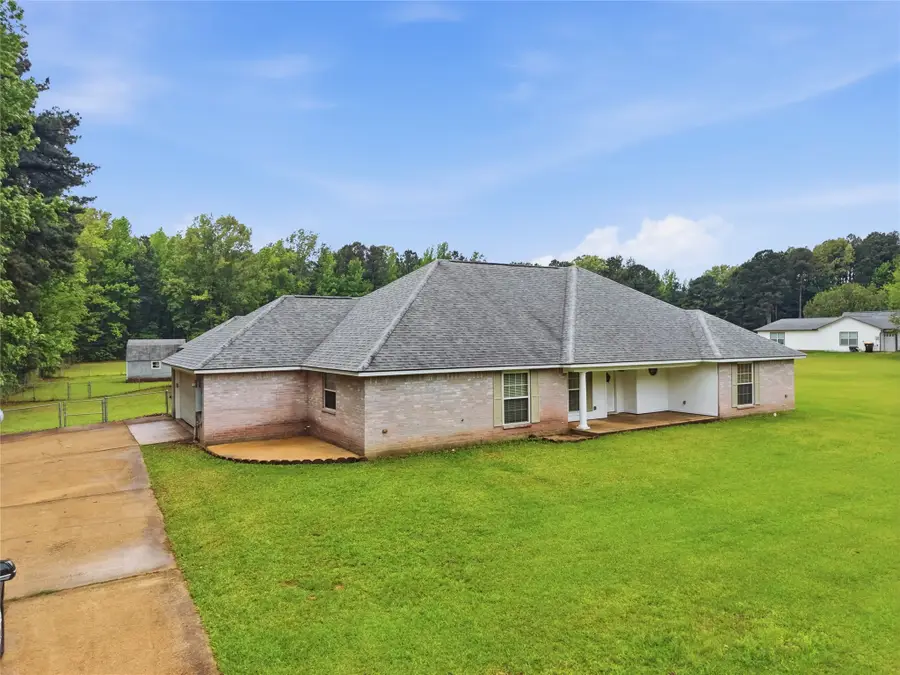 561 Wells Road, Haughton, LA 71037 - #3
