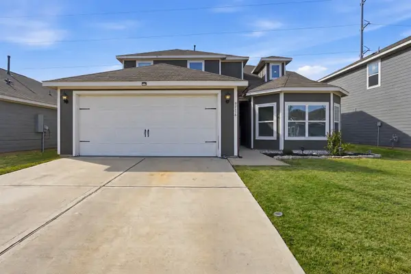 9716 Teton Vista Drive, Fort Worth, TX 76140