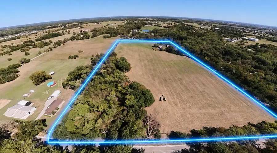 242 Oak Hill Road, Van Alstyne, TX 75495 - #2