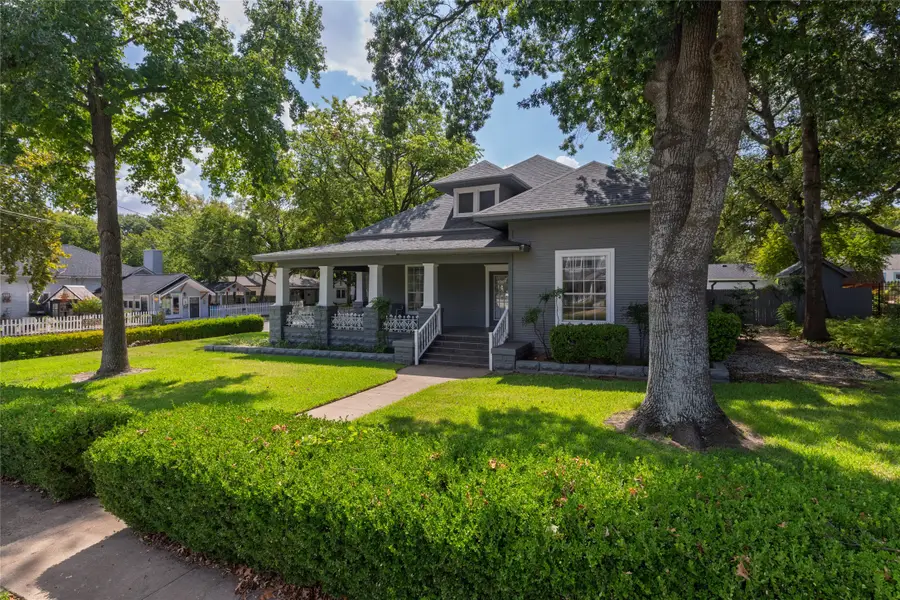 401 W Lee, Weatherford, TX 76086 - #2