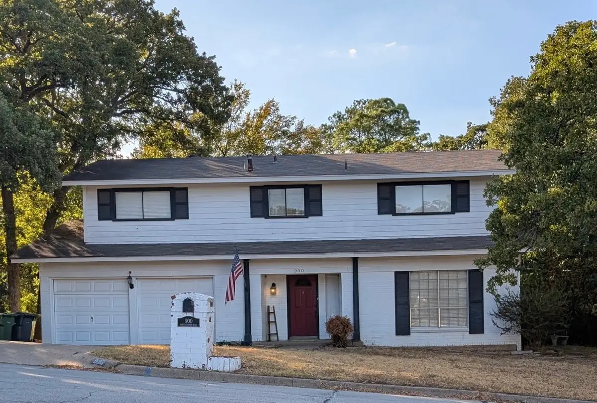 900 N Bowen Road, Arlington, TX 76012 - #1