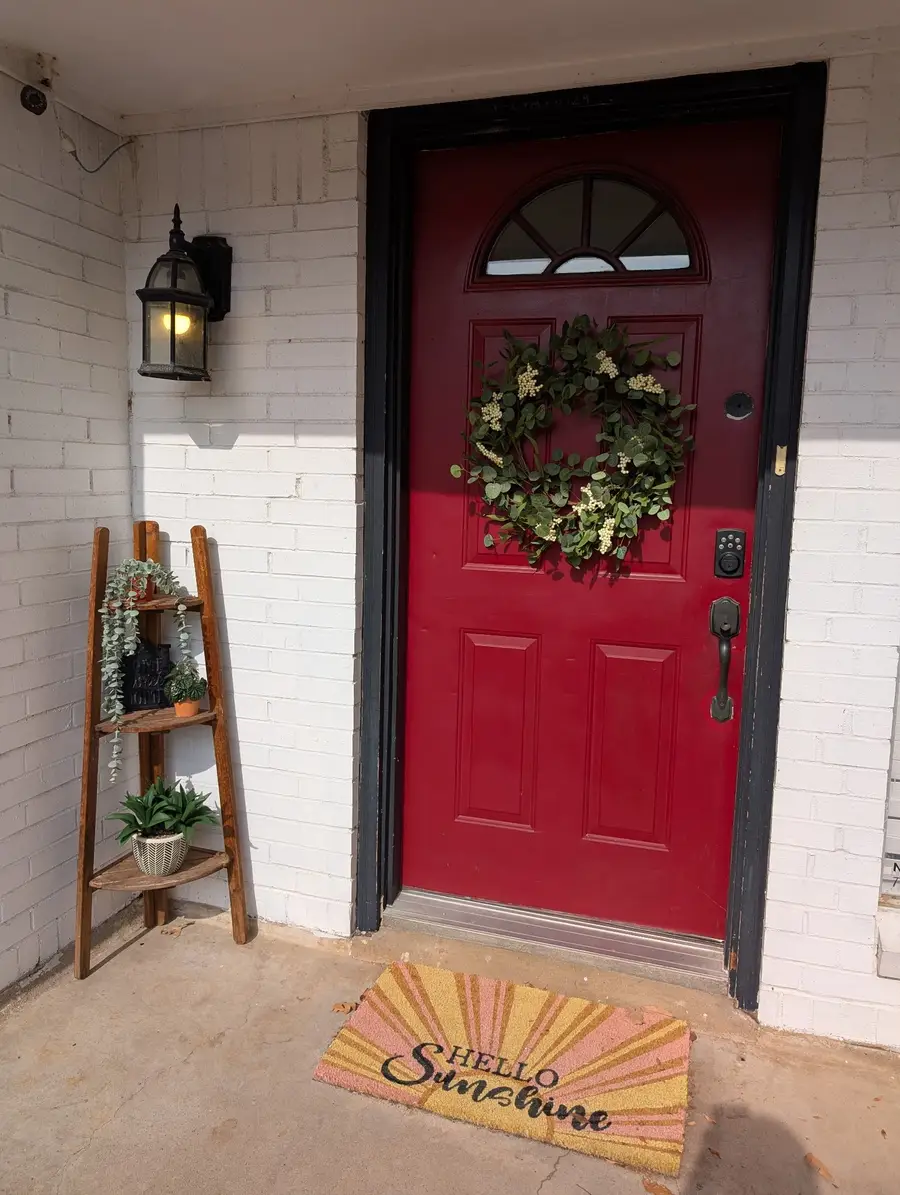 900 N Bowen Road, Arlington, TX 76012 - #2