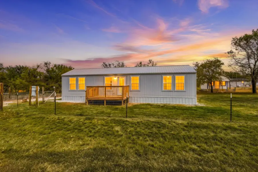 219 Cumberland Trail, Jacksboro, TX 76458 - #2