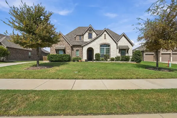 813 Rustic Trail, Midlothian, TX 76065