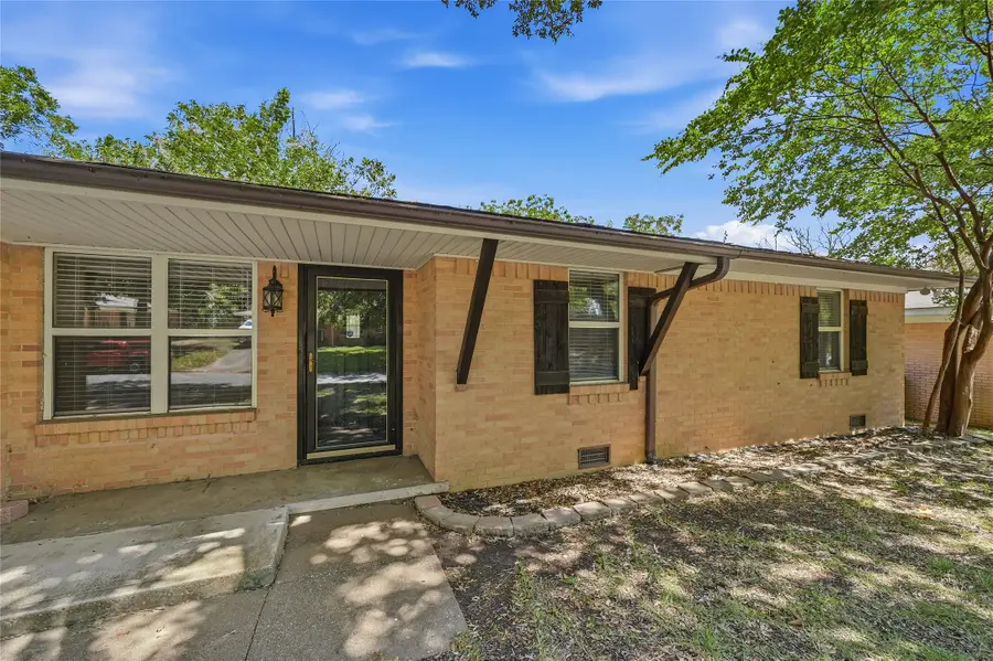 1303 Lafayette Drive, Denison, TX 75020 - #3