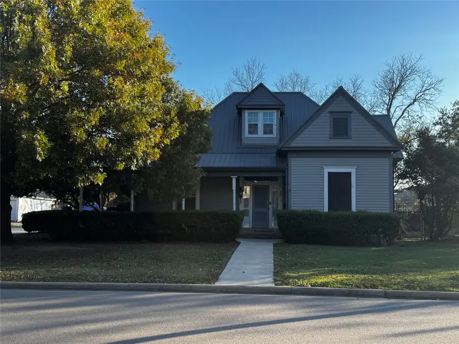 818 E Elm Street, Hillsboro, TX 76645 - #2