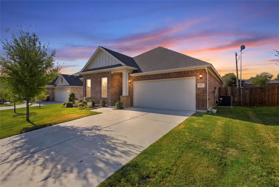303 Ranch Road, Justin, TX 76247 - #2