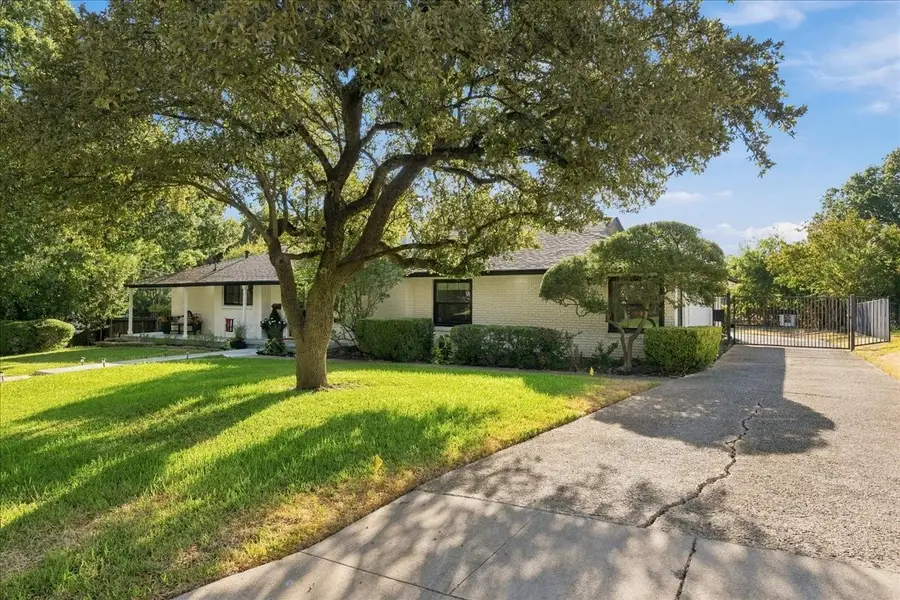 1805 Ems Road E, Fort Worth, TX 76116 - #2
