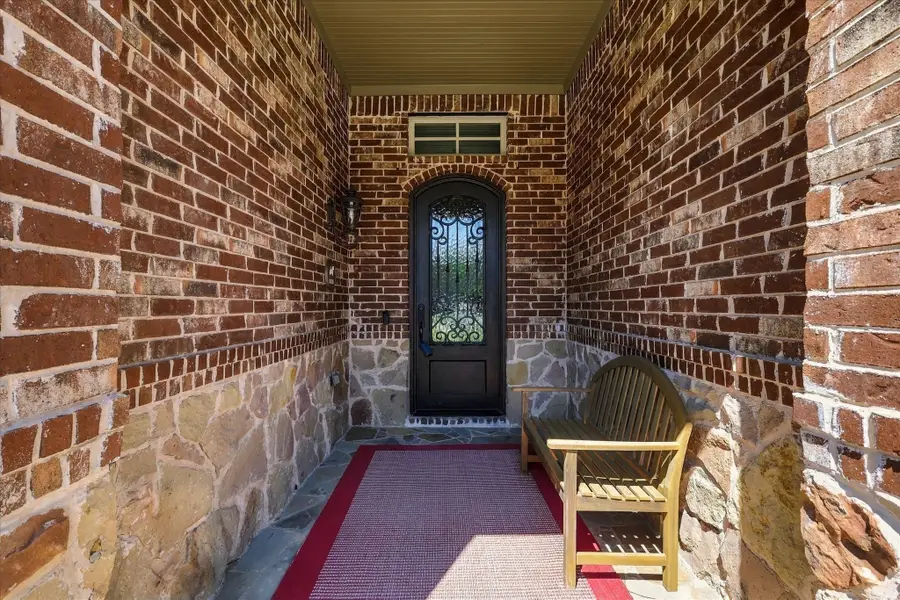 2809 Creekway Drive, Carrollton, TX 75010 - #2
