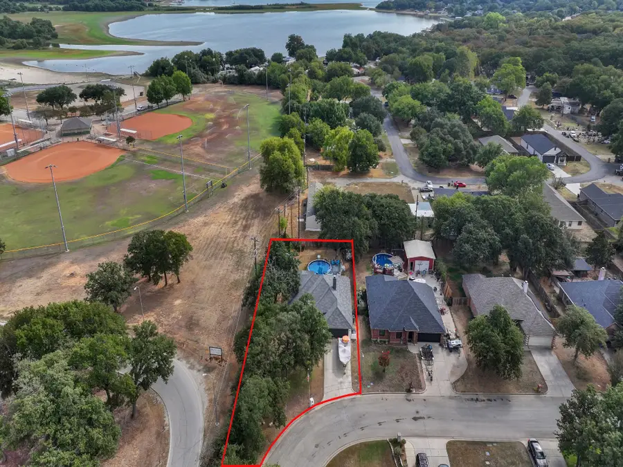 780 Stribling Circle, Azle, TX 76020 - #3