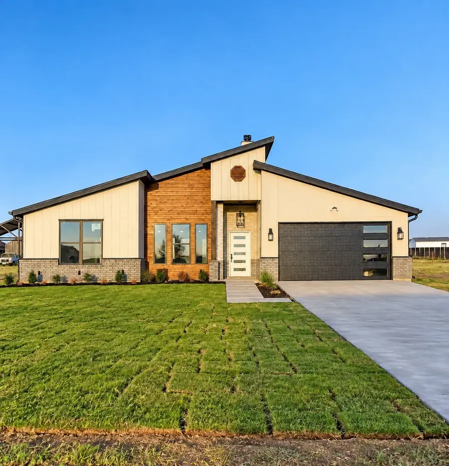 6025 Huckleberry Lane, Joshua, TX 76058 - #2