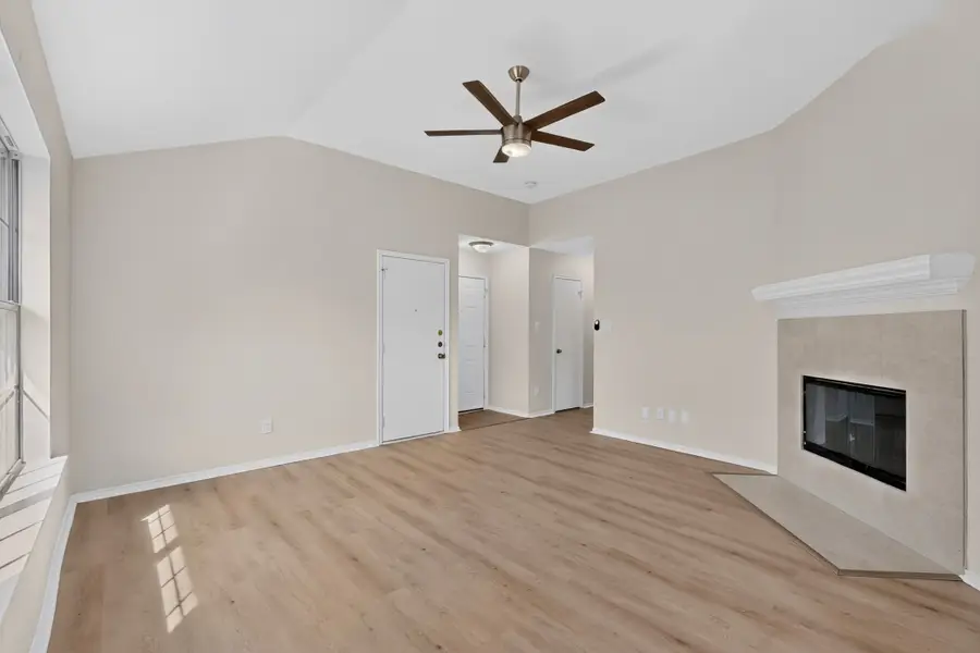 942 Algonquin Drive, Dallas, TX 75217 - #3
