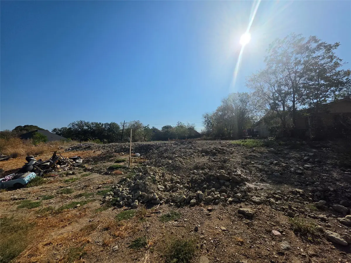 2623 Lincoln Avenue, Fort Worth, TX 76164 - #1