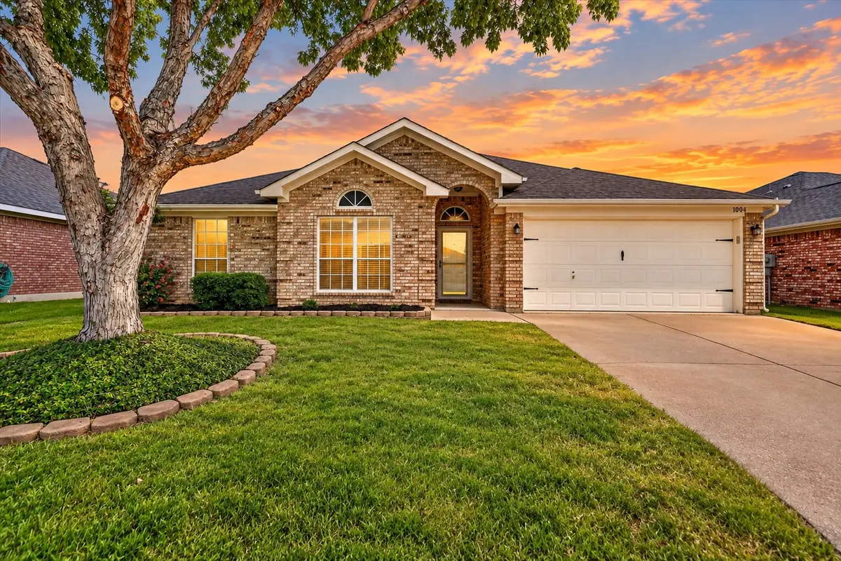 1004 Eden Street, Burleson, TX 76028 - #1