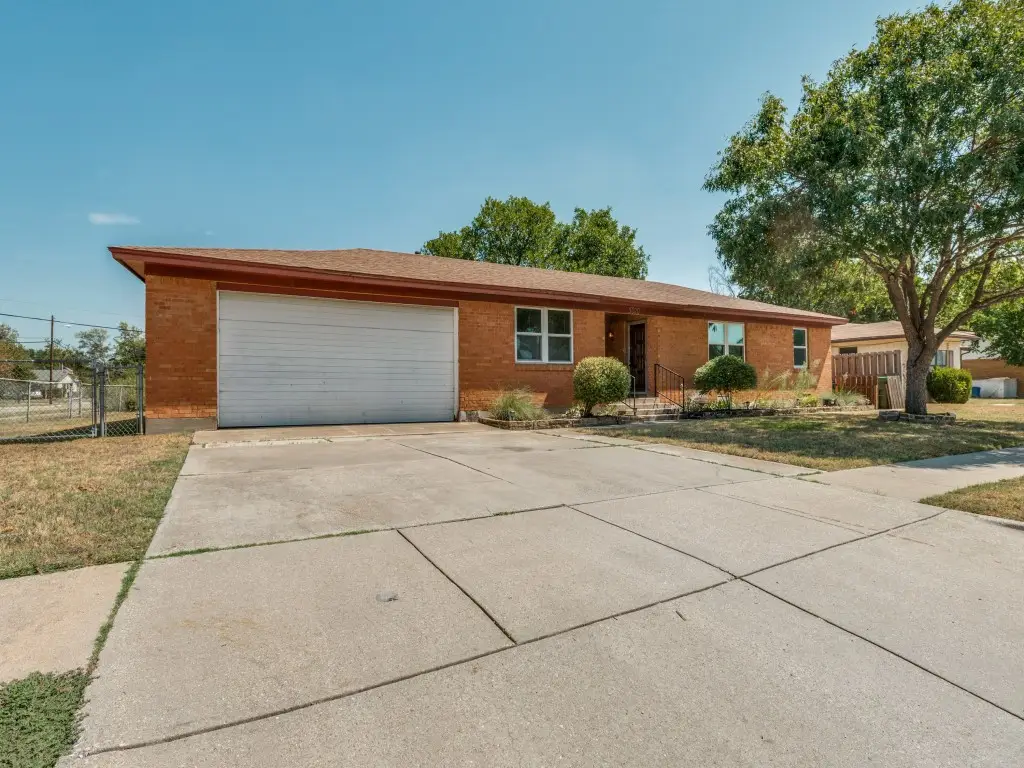 5020 Susan Lee Lane, North Richland Hills, TX 76180 - #1