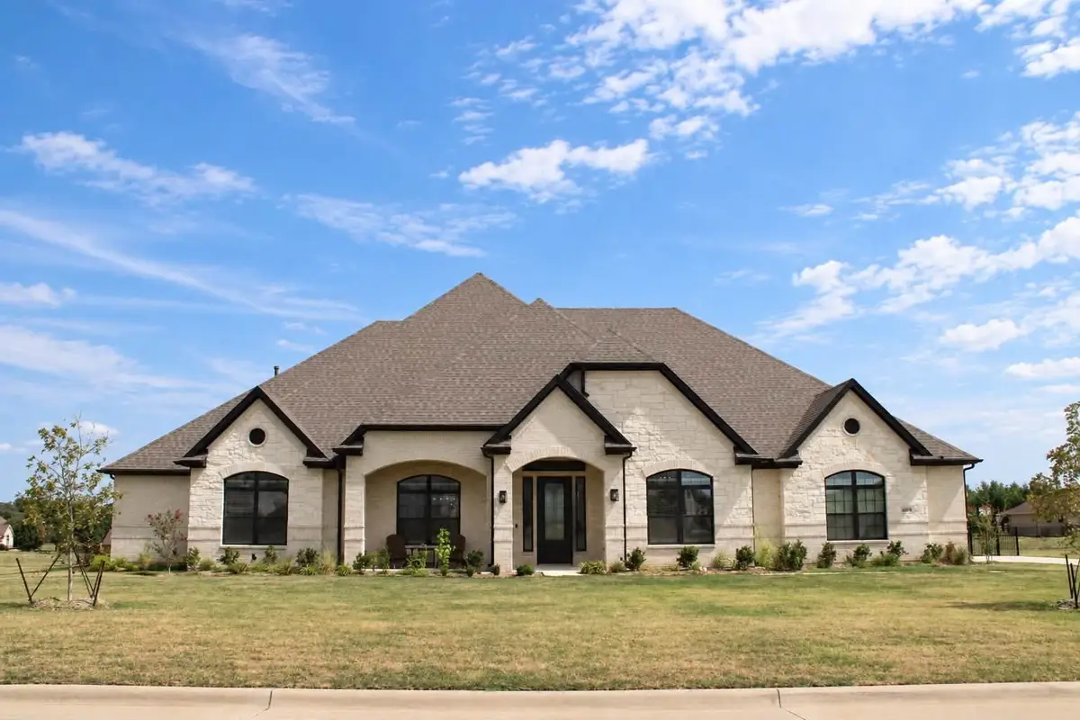 4009 Twin Hills Court, Joshua, TX 76058 - #1
