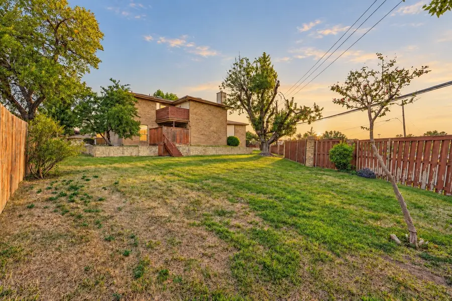 15 Dewberry Court, Bedford, TX 76021 - #3