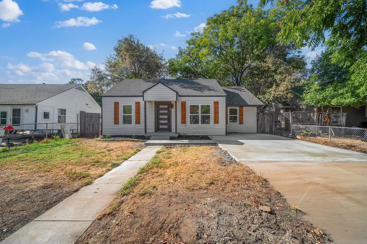 1513 Ash Street, Grand Prairie, TX 75050 - #1