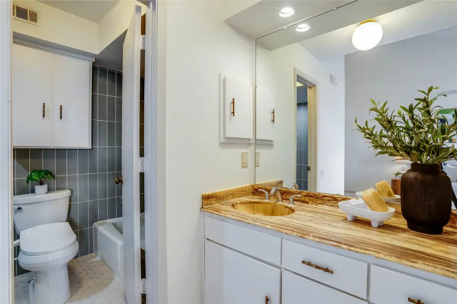3526 Wycliff Avenue, Dallas, TX 75219 - #3