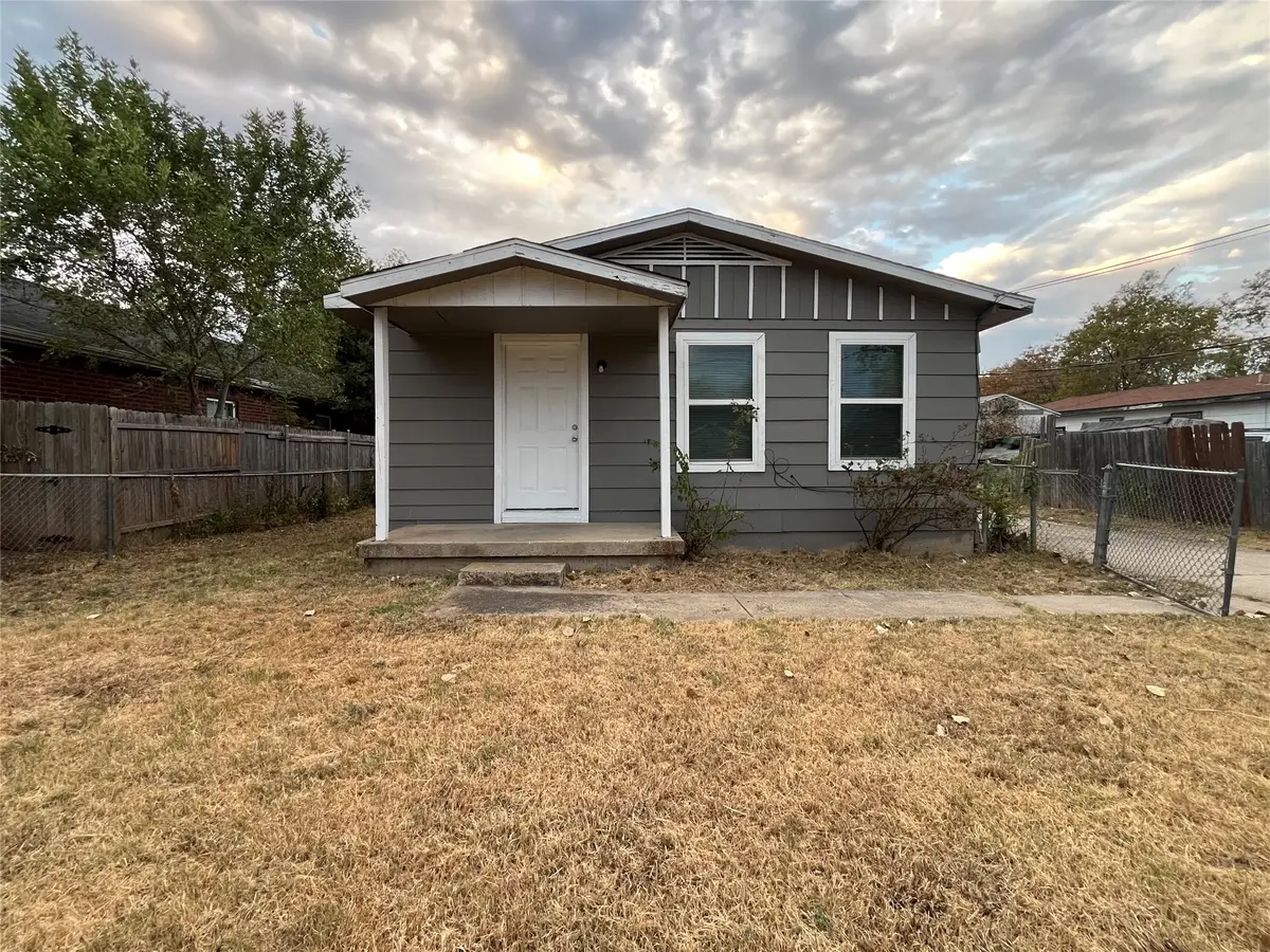 2020 Nomas Street, Dallas, TX 75212 - #1