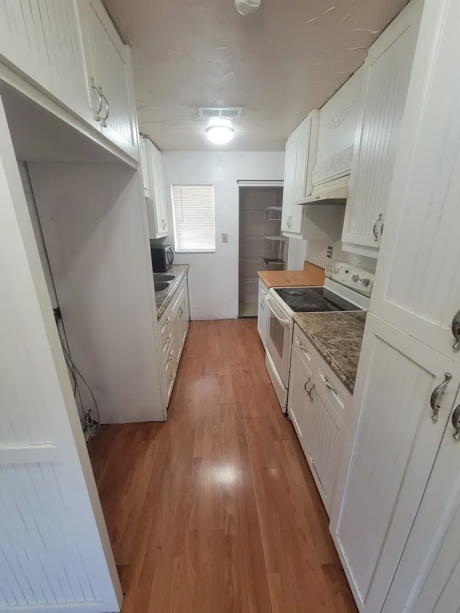 3906 Mercury, Haltom City, TX 76111 - #3