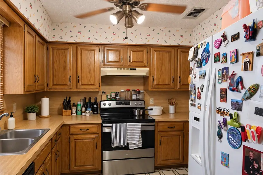 2023 Lorient Drive, Carrollton, TX 75007 - #2