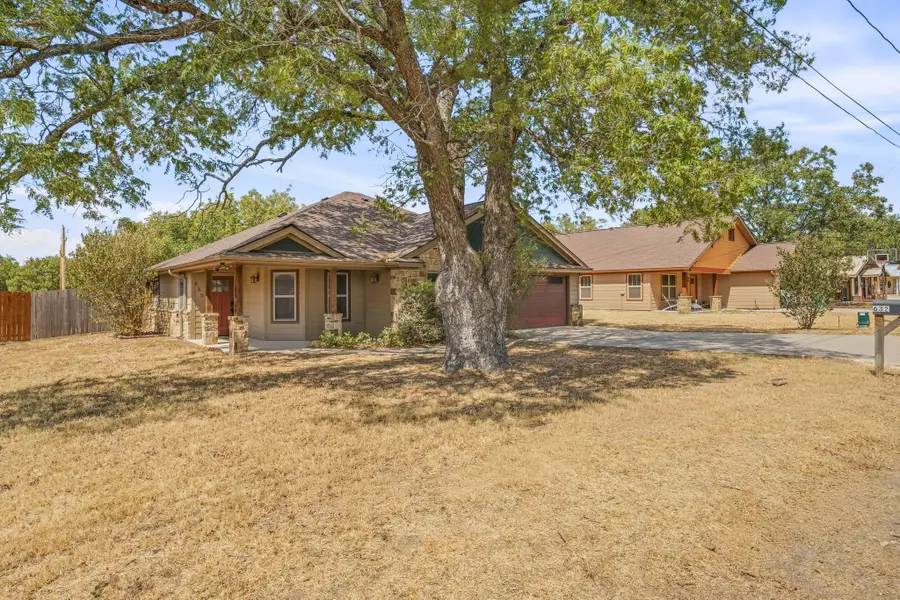 632 N Park Street, Dublin, TX 76446 - #3